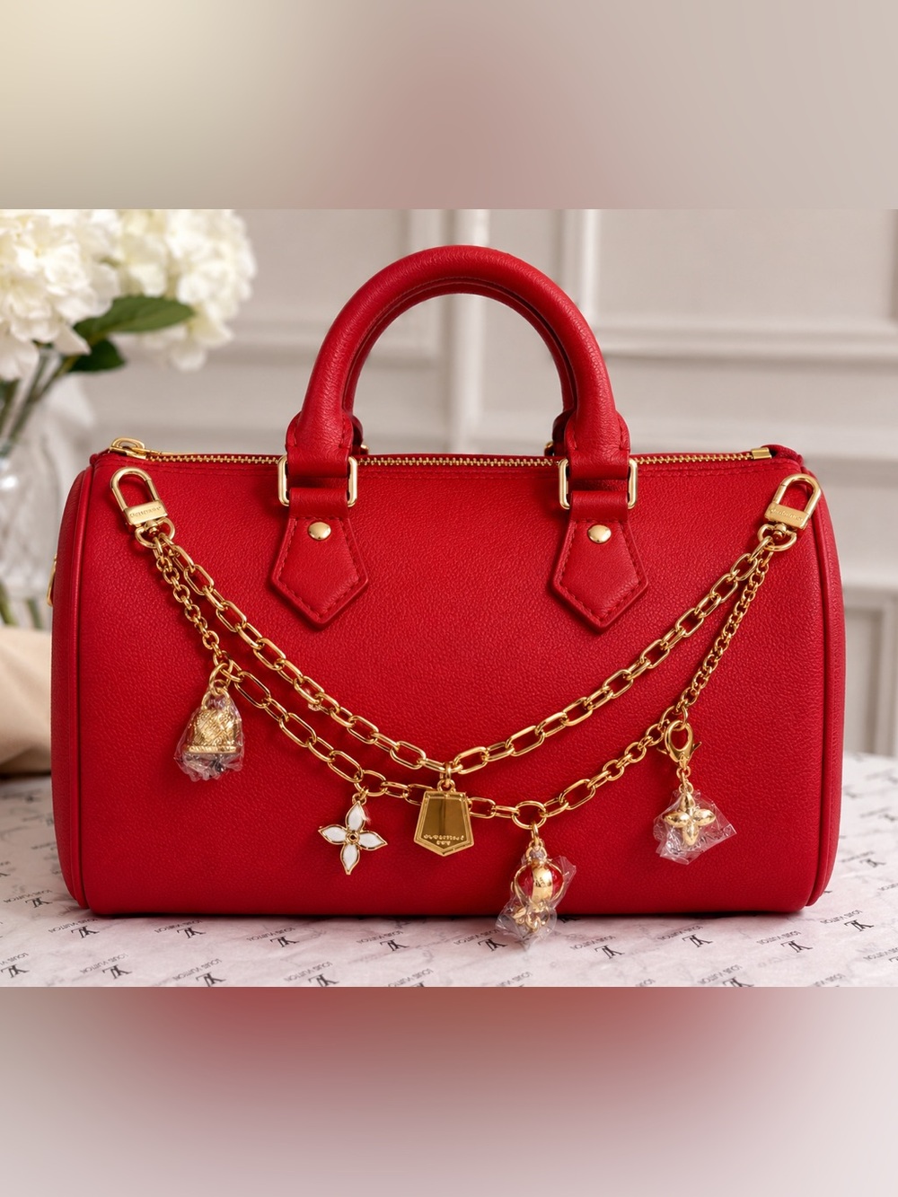 Keychain Gold Charm bag Alma balloons